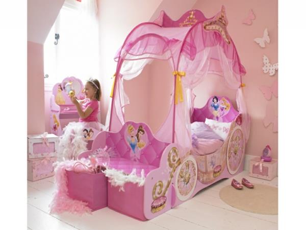 super-cute-design-pink-voziček-postelja