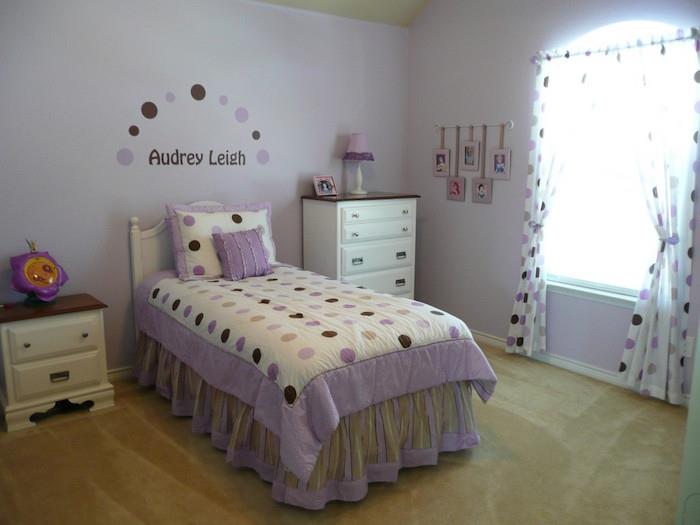 basit lavanta mor dekorlu genç kız çocuğu için yatak odası