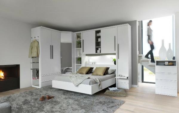 Murphy lova originaliems baldams ir jūsų kasdienio kambario dizainui