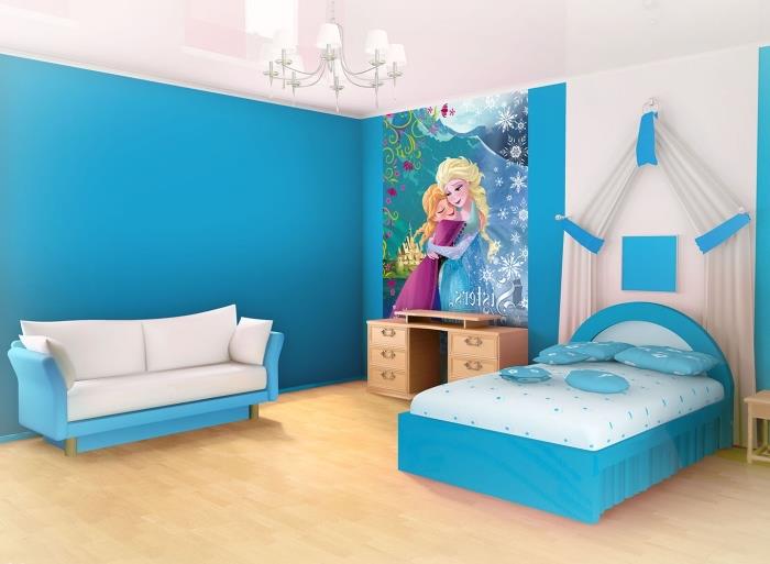 kar kraliçesi dekorasyonu, Frozen tasarımlı beyaz ve mavi çocuk odası, küçük beyaz ve mavi mobilyalar