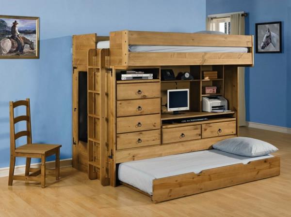 leseno dvignjena postelja s predali