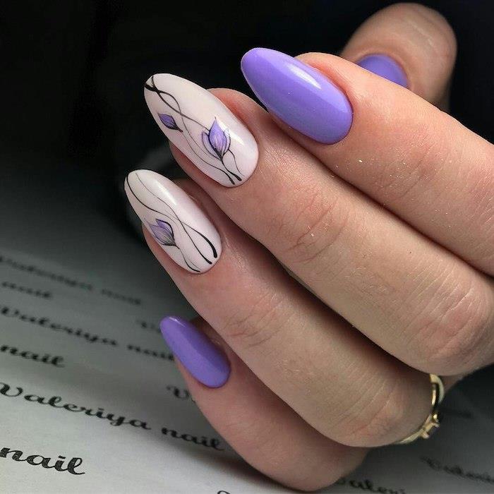 Gel model nohtov 2018 v vijolični barvi, mehko cvetlično oblikovanje, model nohtov art nail art, enostavna bela in vijolična dekoracija nohtov
