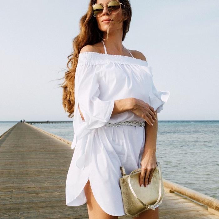 fikir beyaz plaj tunik, model kısa beyaz yazlık elbise ve kemerli kayık yakalı ve yandan yırtmaçlı