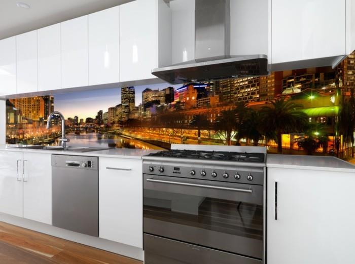 nuostabi-splashback-kitchen-lapeyre-splashback-veidrodis-virtuvė