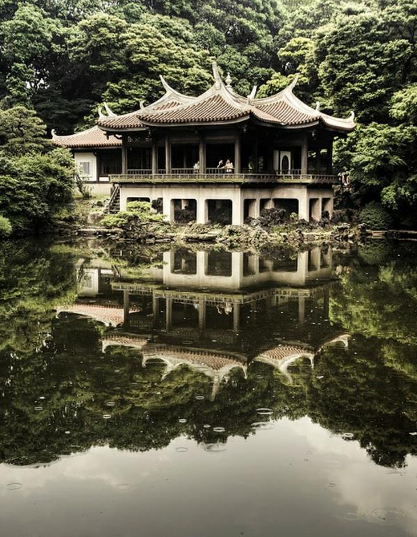 japonska-hiša-veliko-jezero