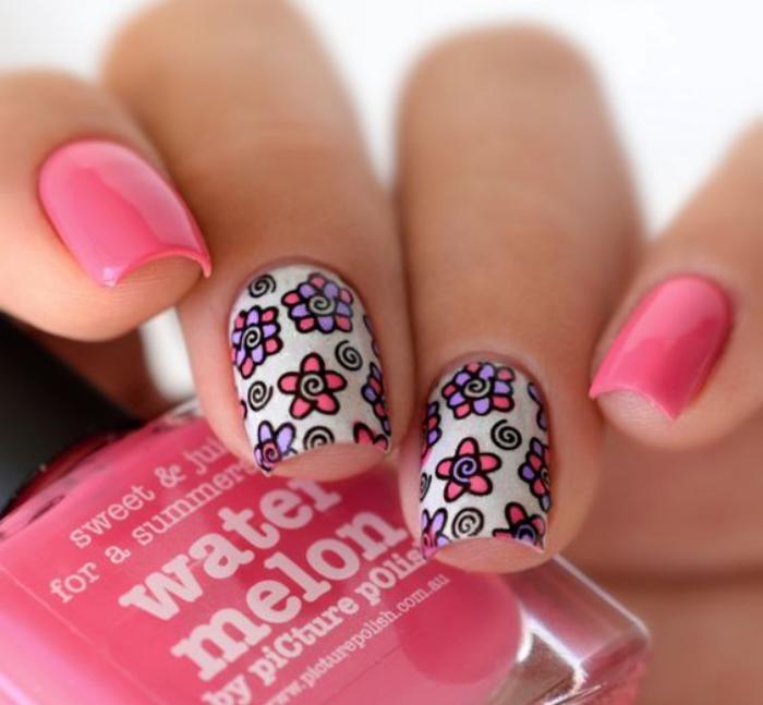 poletje-manikura-grafiti-nail-art