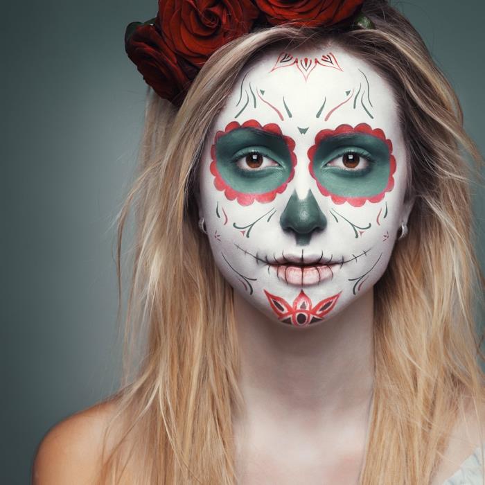 halloween-makeup-woman-pretty-zombie-makeup-spremenjena velikost