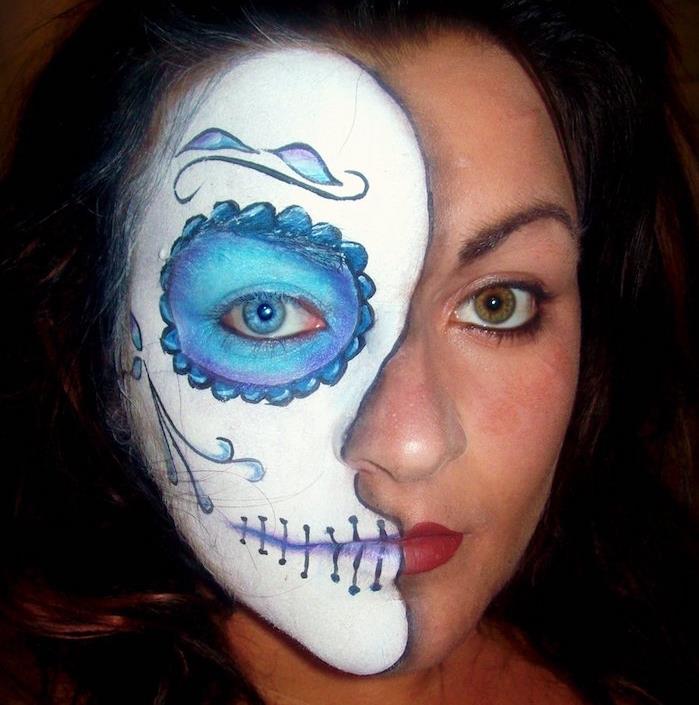 saldainių kaukolės makiažo maskavimo idėja moters veidas