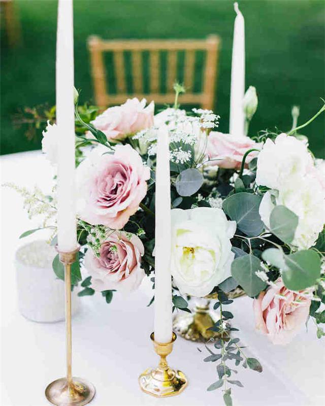 Poročna tema dekoracija poročna soba kul poročne dekor ideje lepa dekoracija z vrtnicami in belimi vrtnicami