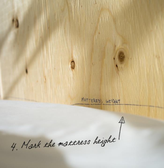 naredite vzglavje, označite višino žimnice, če želite vedeti, kako urediti lesene deske, okrasite spalnico sami