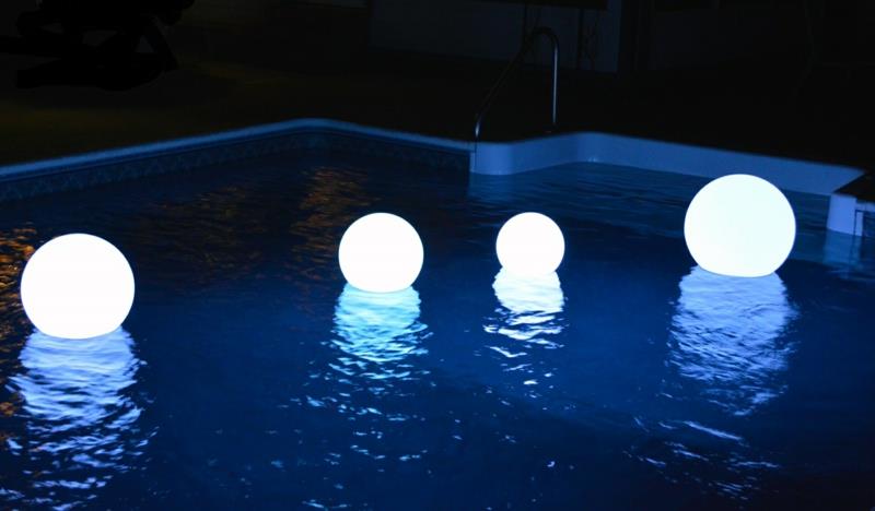 masivna enobarvna razsvetljava za bazen okoli bazena