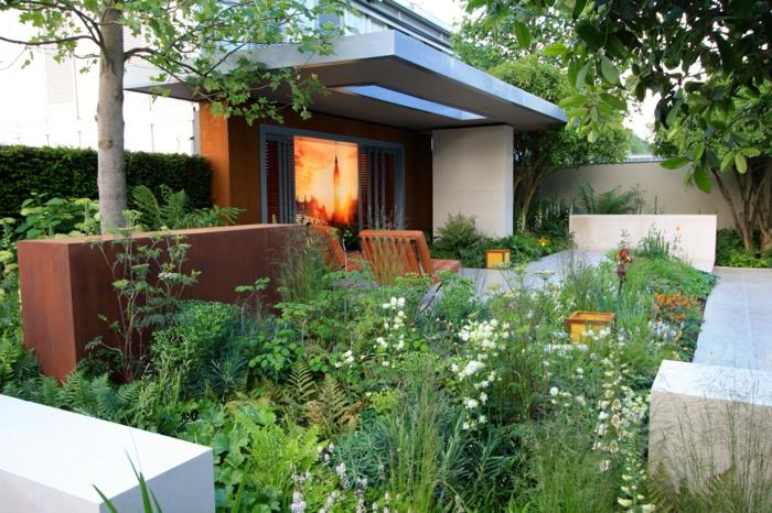 Modern özelliklere sahip çağdaş bir çiçeklik, modern bir ev, özgün bir bahçe yaratın