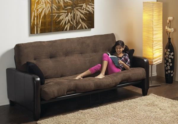 futono čiužinys ant sofos rėmo