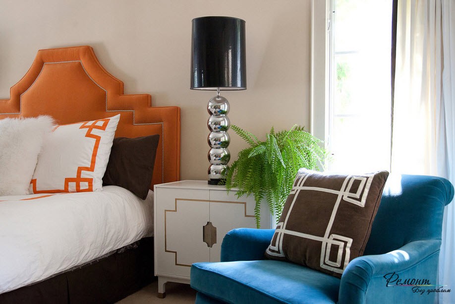 Hafif bir İskandinav yatak odasının renk düzeni