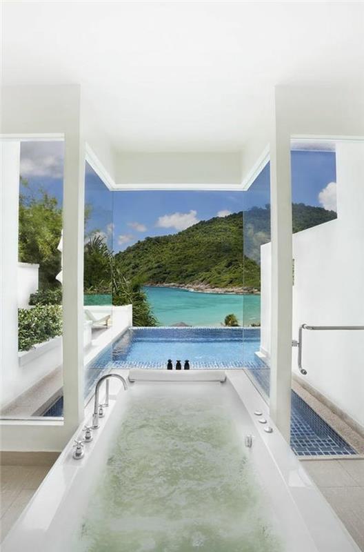 geriausias prabangus vonios kambarys-modelis-itališkas-vonios kambarys-balta vonia