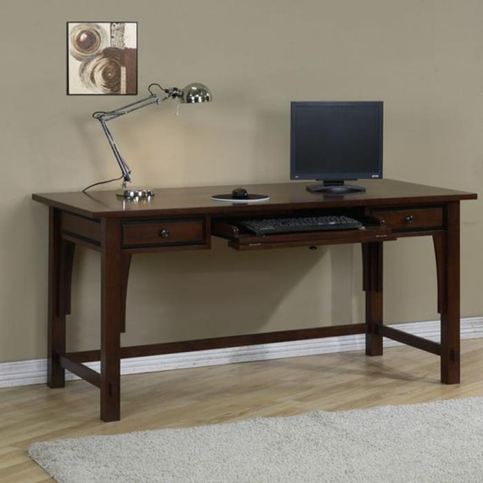računalniško pohištvo-prenosni računalnik-svetilka-lesena miza