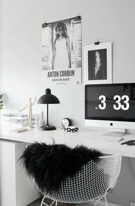 računalniška omara-preprosta-svetilka-črno-bela