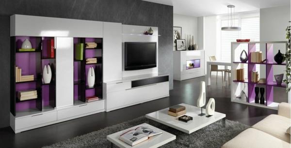 baltai lakuota televizoriaus spintelė-modernios lentynos ir graži dekoracija