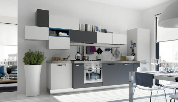 elegantiškas-pilkas-virtuvės baldai-pilkai baltas-medinis-virtuvės-modelis