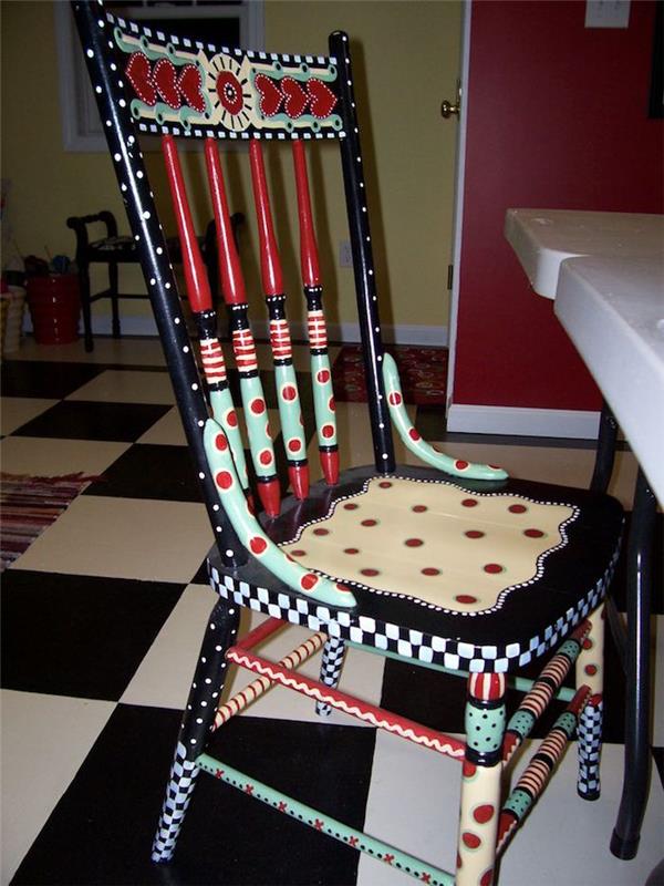 kaip perdažyti originalią kėdę