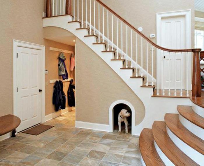 mobilya-merdiven altı-depo-merdiven altı-köşe-mobilya-köpek