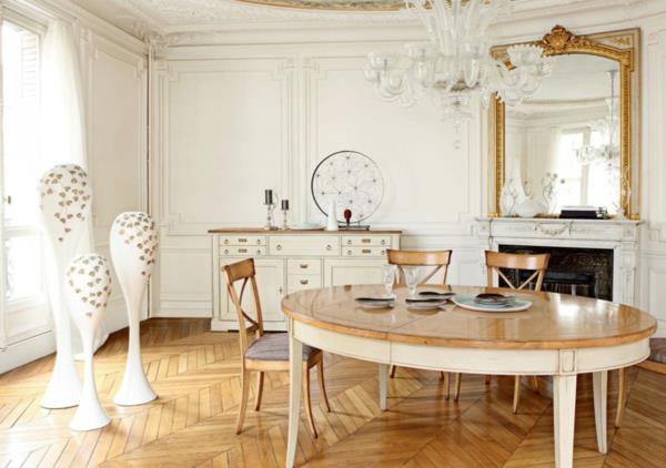Baroko veidrodis-pusryčių kambarys-didelis ovalus stalas