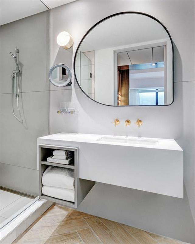 Olağandışı tasarım minimalist tarzda ışıklı banyo aynası