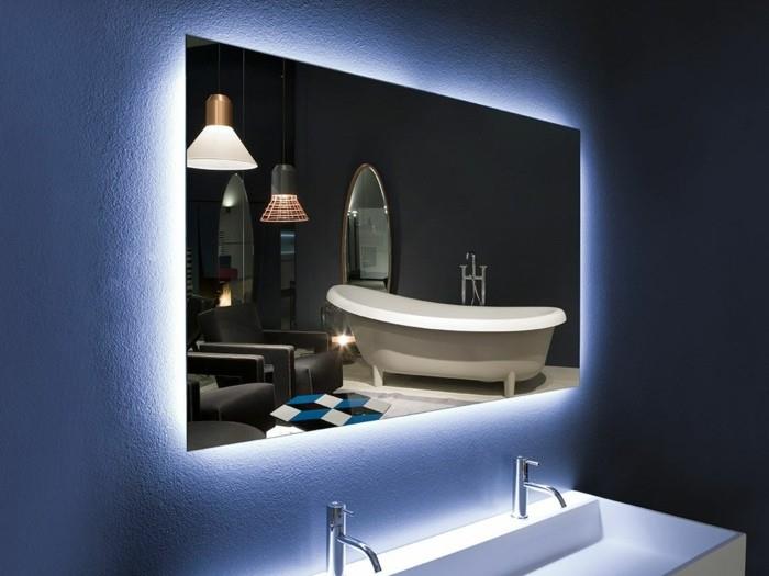 didinamasis-vonios kambarys-veidrodis-dizainas-antonio-lupi-idees-vonios kambarys-veidrodis-su apšvietimu