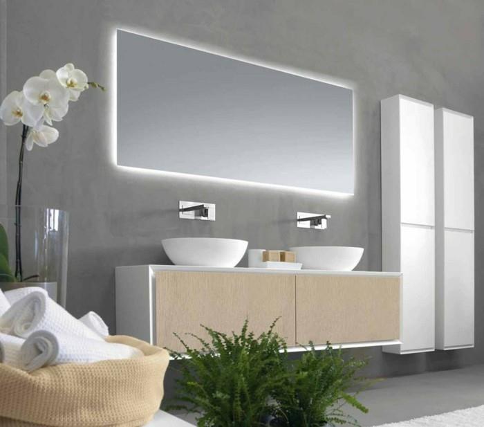 stačiakampis-veidrodis-dizainas-rifra-idėja-modernus-vonios kambarys-veidrodis-žaibas-vonios-veidrodis