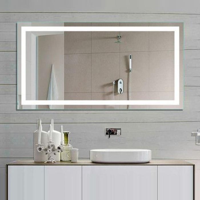 stačiakampis-vonios kambarys-veidrodis-šviesos-juostelė-vonios-veidrodis