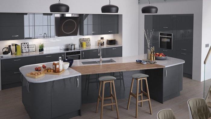 antrasit lake gri mutfak modeli, renkleri modern tasarımlı bir mutfakta birleştiriyor