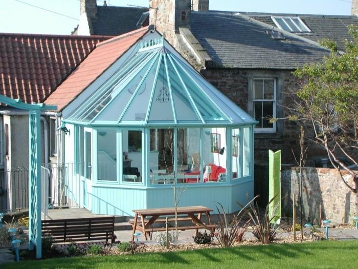 medinis-verandos modelis-nudažytas-veranda-mėlynos-erdvės taupymo-verandos modelis
