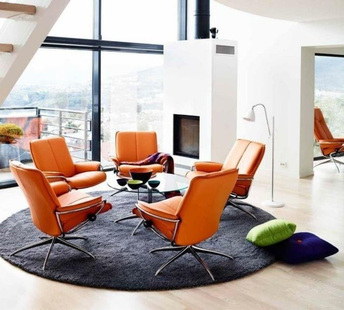 moderni-stoli-skandinavski-oblikovalec-oblikovalec-fotelj-v oranžni barvi