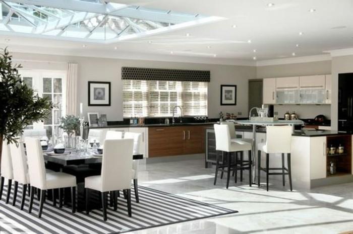 moderna-kuhinja-s-poceni-steklena-streha-na-strehi-bela-črna-kuhinja-elegantno-kuhinjsko pohištvo