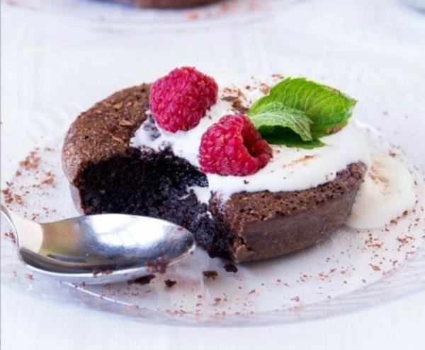 moelleux-au-chocolat-an-eterična-mousse