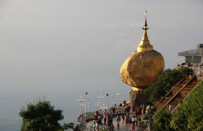 Mianmaro akmenų ar gravitacijos prieš mirtį sąrašas