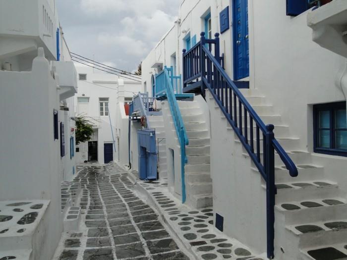 myconos-vacations-in-greece-too-cool-in-europe-street