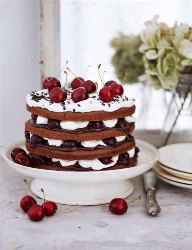 gola čokoladna in češnjeva torta v slogu črne gozdne torte, recept za hitro čokoladno torto brez glutena