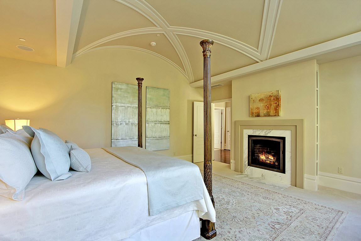 Modanatura in stucco sul soffitto