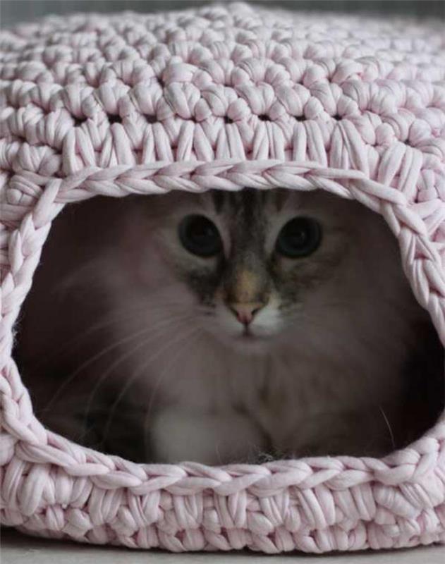 katės namai-rožinė-megzti-katės urvas