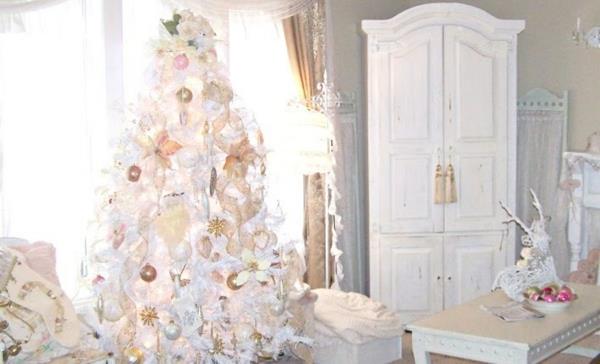 noel-beyaz-dolap-pencere-
