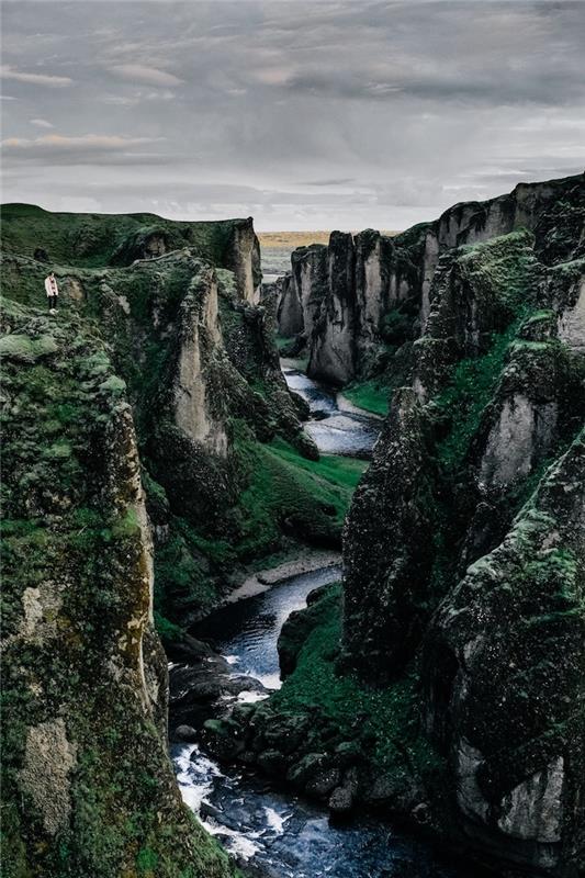 Nuostabi Norvegijos gamta, upė, sukurianti grožio kanjoną, jūros kraštovaizdį, nuostabų kraštovaizdį, gražiausius pasaulio kraštovaizdžius