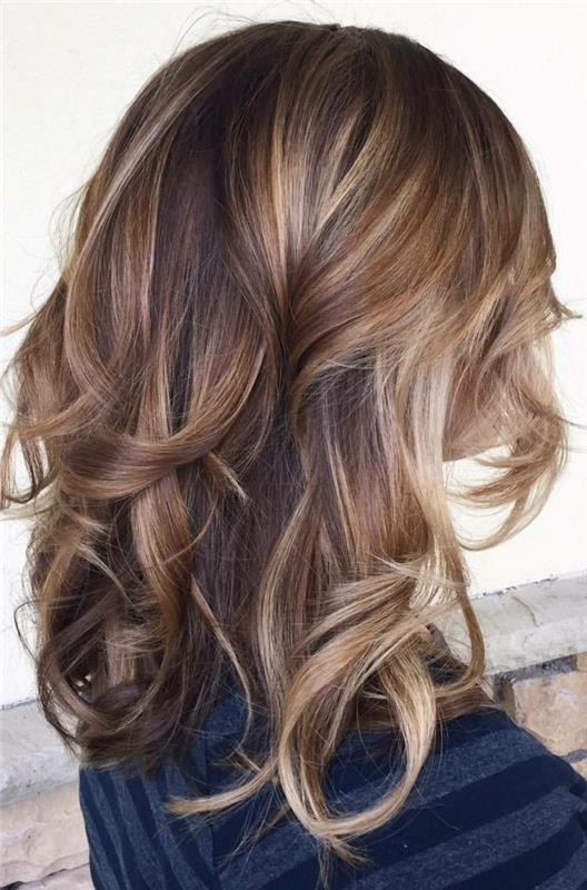 naša-ideja-balayage-pričeska-balayage-med-na-rjavolaska