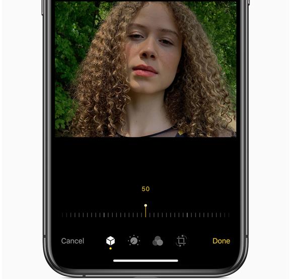 Apple je s svojo posodobitvijo sistema iOS 13 za iPhone in iPad izboljšal svojo fotografsko aplikacijo in orodja