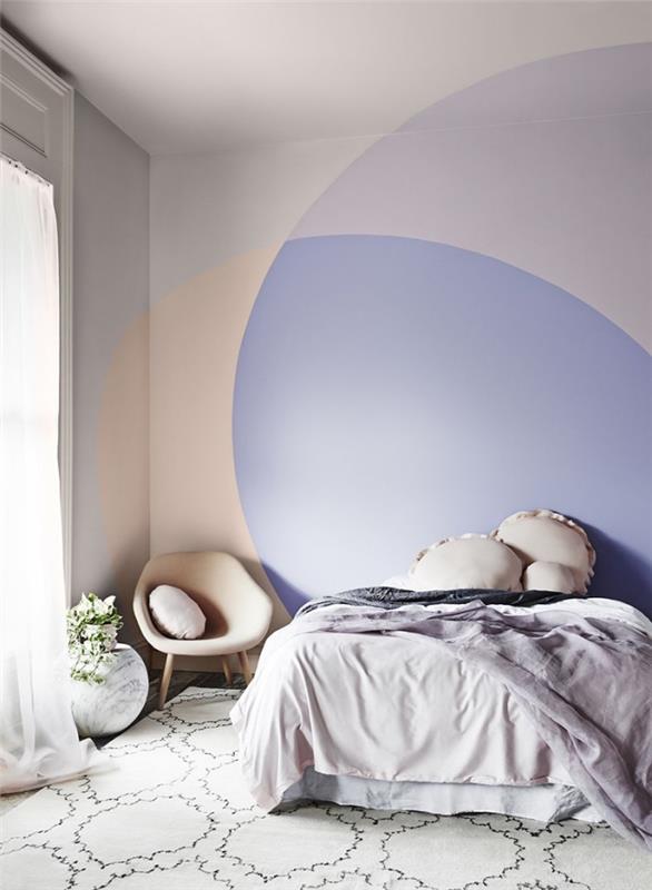sodobna barvna ideja spalnice s poslikanimi stenami v pastelnih odtenkih, sodobno oblikovanje spalnice