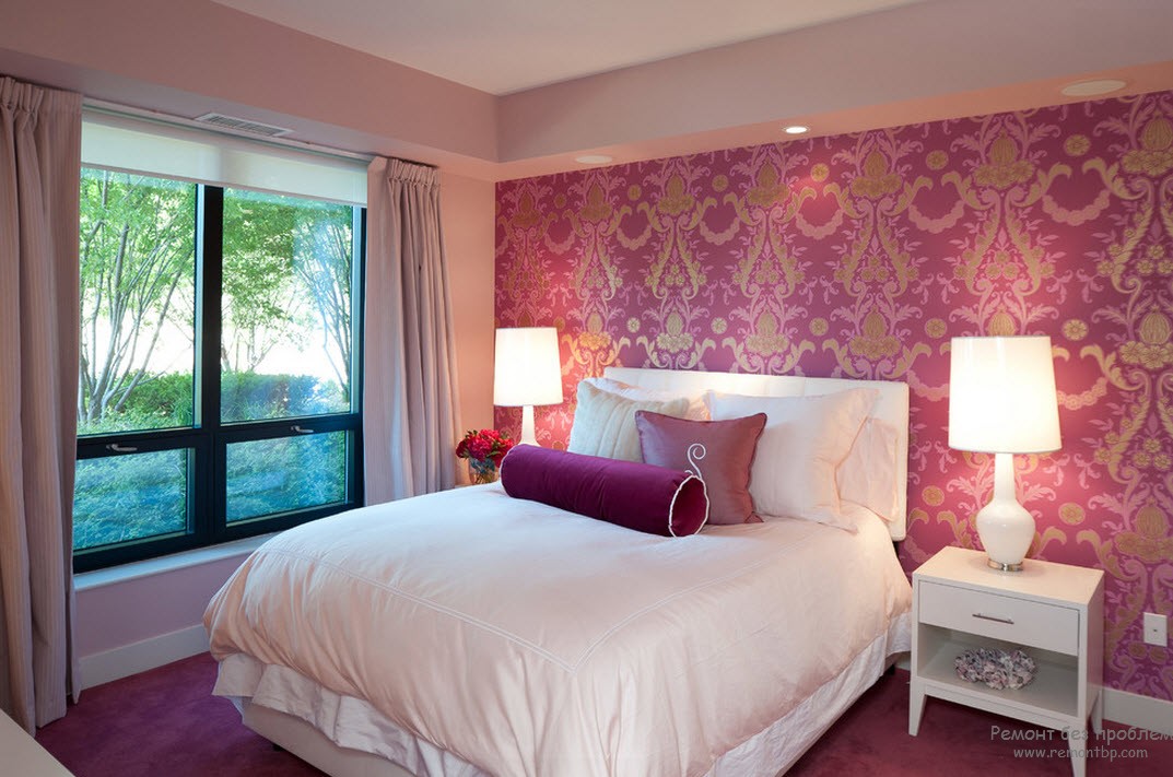Quarto roxo