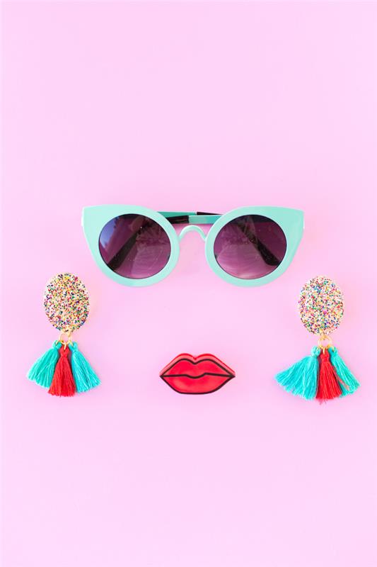 Idee regalo creative, orecchini di resina, orecchini con prt, occhiali da sole blu
