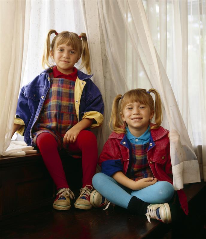 Mary-kate ve ashley olsen fotoğraf fikri giyim yılı 90, kostüm vintage film ilhamı