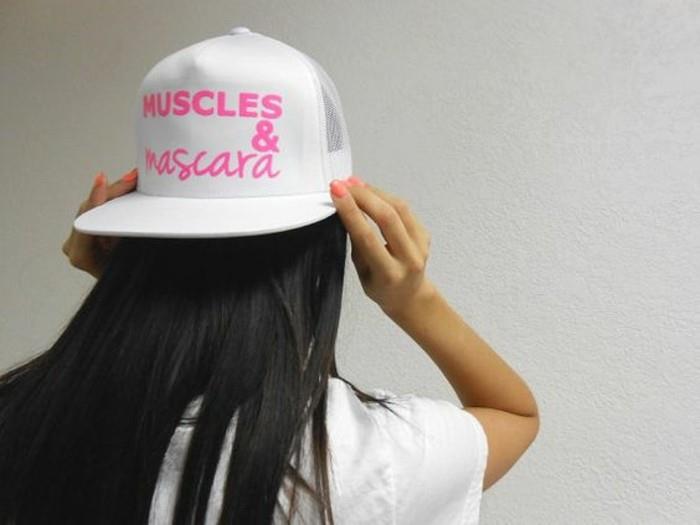 ootd-idea-with-personalized-snapback-cap -cool