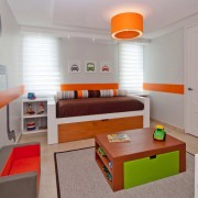 Oranžna barva v otroški sobi